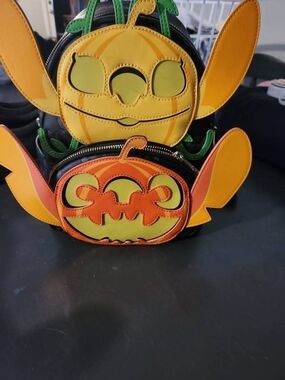 Loungefly Halloween STITCH backpack